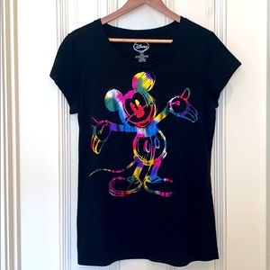 ♥️🥰 Neon Disney T- shirt, GLOW, RAVE!! EUC